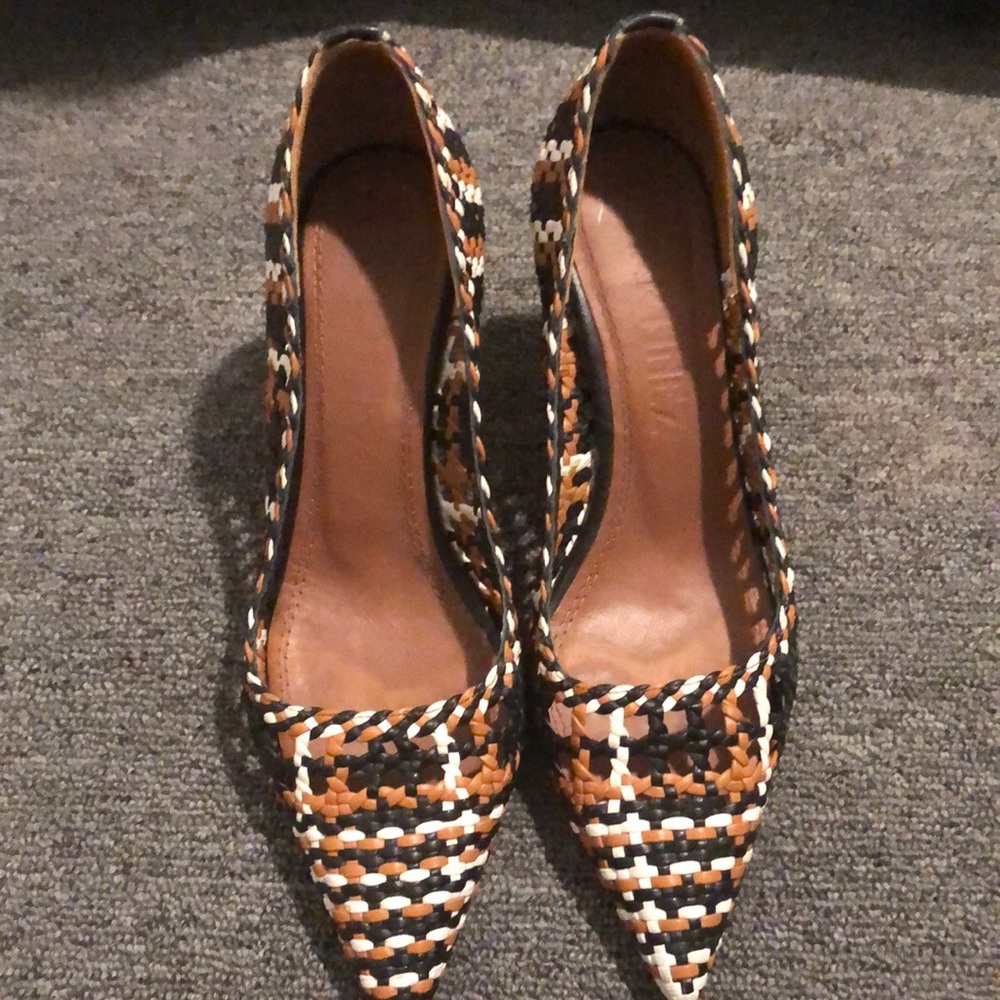 Woven pumps with a wood heel